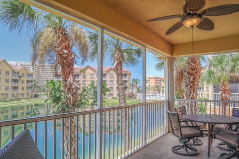 Hello Sunshine...Bella Lago 524 has a Screened In Lanai for hours of relaxation