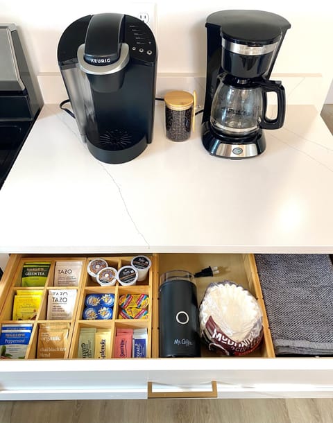 Coffee & Tea Station