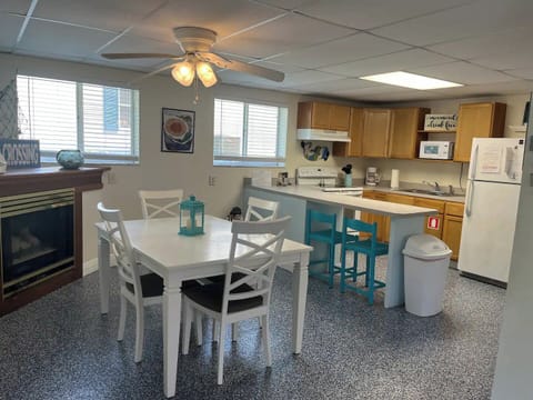 Downstairs Kitchen/Dining