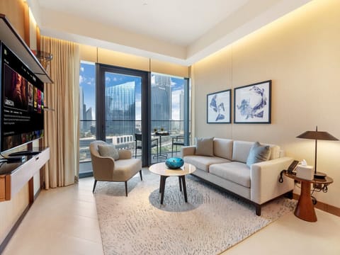 Bright and modern living space for ultimate comfort