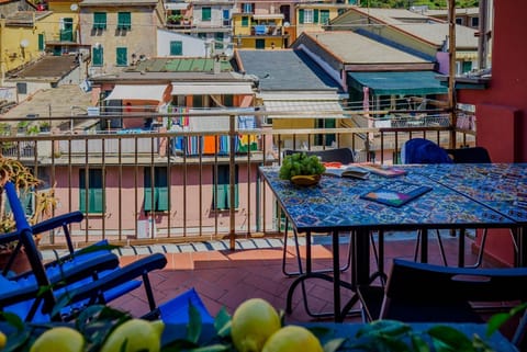 La Maison de la Mer with Terrace and AC Apartment in Vernazza