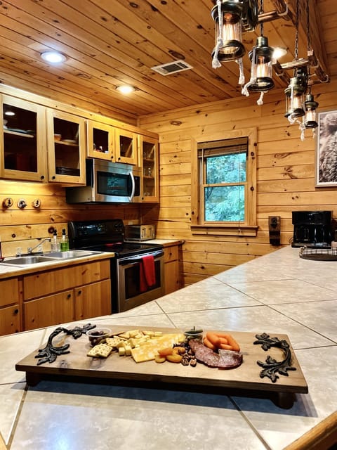 Full Kitchen with Stainless Appliances