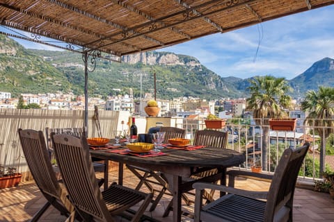 Family Apartment | Terrace/patio