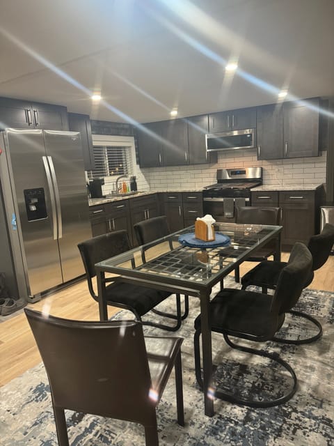 Dining/Kitchen
