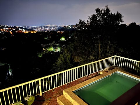 Room, 1 Bedroom, Balcony, Garden View | Terrace/patio