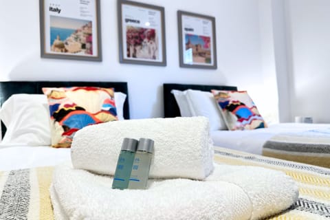 2 bedrooms, iron/ironing board
