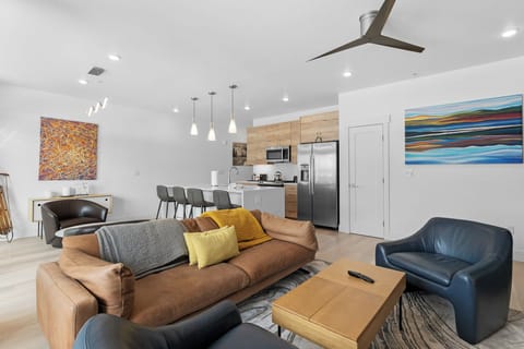 Living Room (1)