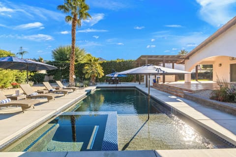 Welcome to Casa Paloma!