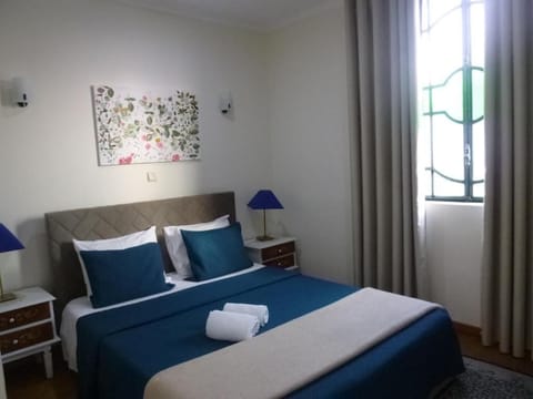 Standard Double Room, 1 Double Bed, Non Smoking, Housekeeping | Individually decorated, individually furnished, desk, laptop workspace