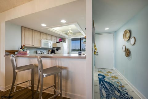 Breakfast Bar for Two!