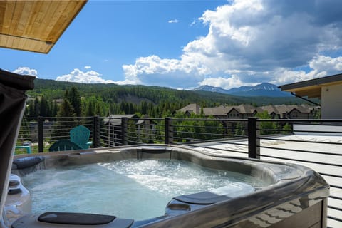 - Soak in the bubbling hot tub while soaking up jaw dropping views of the mountains