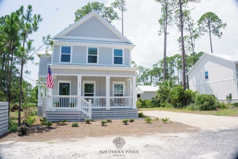 304 Sunny Spot Lane, St. Teresa, FL 