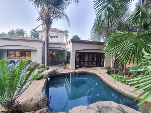 House, 4 Bedrooms, Balcony, Garden View | Pool | Outdoor pool, a heated pool
