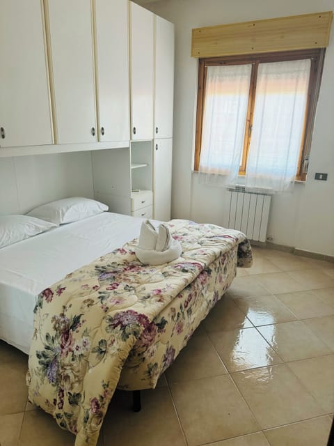 Basic Quadruple Room, Balcony | Free WiFi