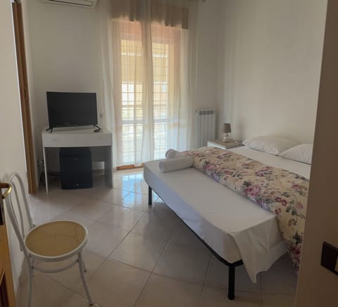 Basic Quadruple Room, Balcony | Free WiFi