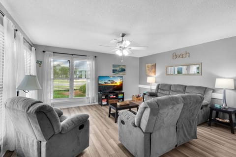 Welcome to Beachview 107!