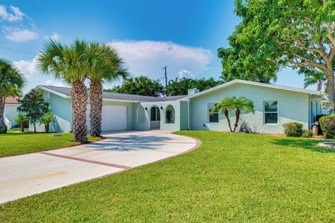 Cocoa Beach Vacation Rental | 4BR | 3BA | 2,123 Sq Ft | Small Step to Enter