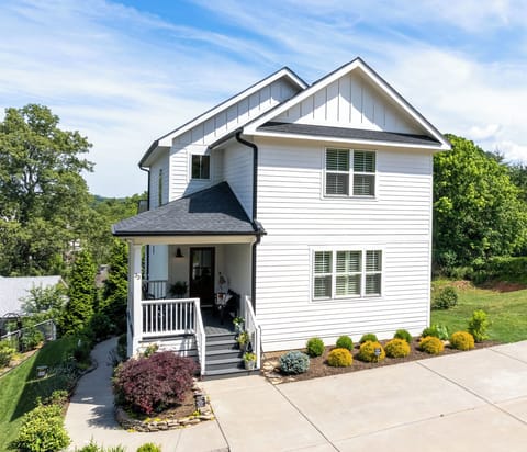 Exterior Front View of Home