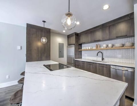 Condo, Multiple Beds, Patio, Pool View (Park Place C-103) | Private kitchen | Fridge, microwave, oven, stovetop