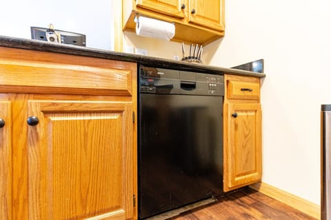 Ready to cook up some memories? Book your stay today!