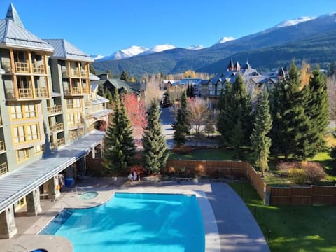 Studio Suite, 1 King Bed, Mountain View (Single space, no separate bedroom) | View from room