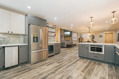 Make your family's favorite meal when you're not trying out Deep Creek Lake restaurants.