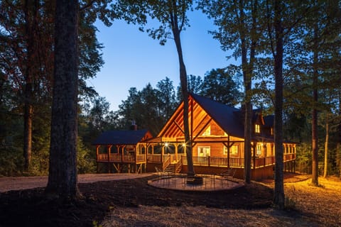 View from Property - Moonlight Ridge Lodge