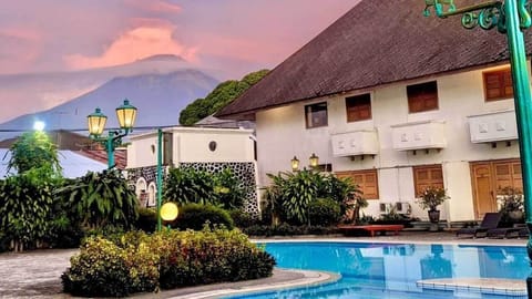 Outdoor pool