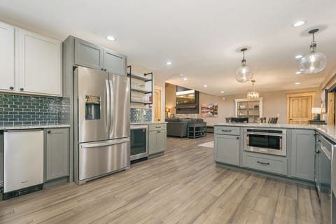 Make your family's favorite meal when you're not trying out Deep Creek Lake restaurants.