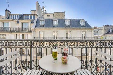 Classic Double Room | Balcony