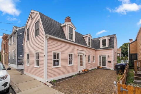When you arrive to Salem look for the pink home with a gravel driveway!