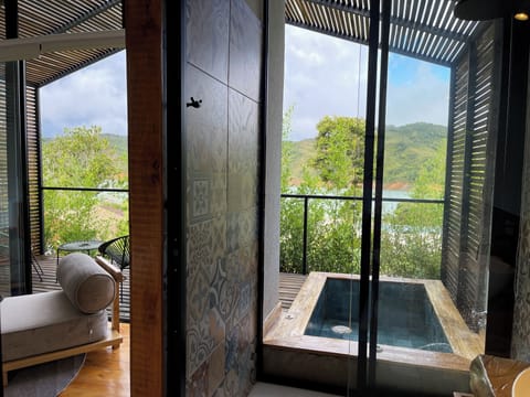 Classic Cabin, Balcony, Partial Lake View | 1 bedroom, free WiFi, bed sheets