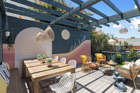 Outdoor Dining and Seating Area