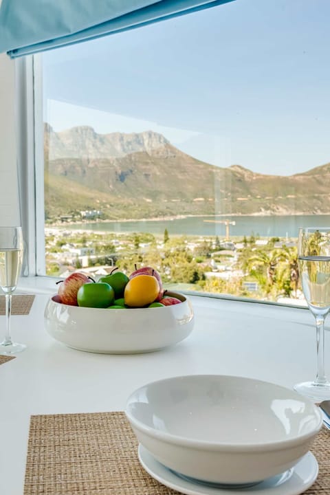 House | 5 bedrooms, Internet