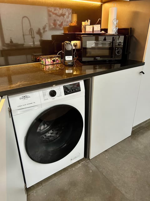 Comfort Villa | Private kitchen