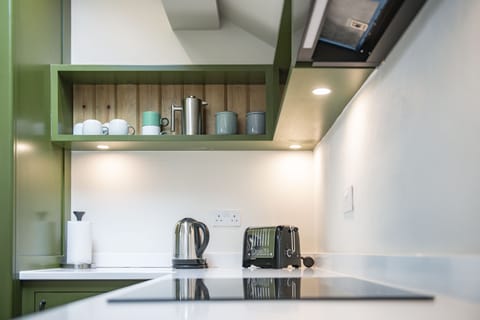 First floor: Luxury appliances in the kitchen