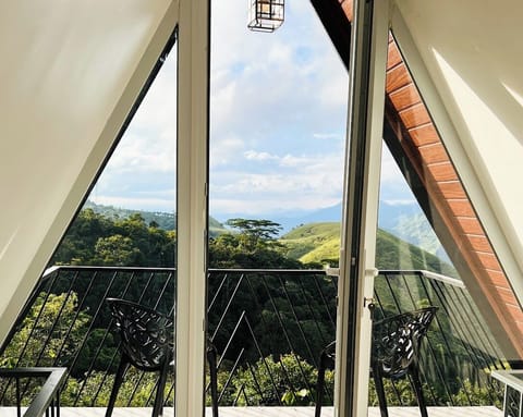 Cabin, Balcony, Mountain View | Terrace/patio