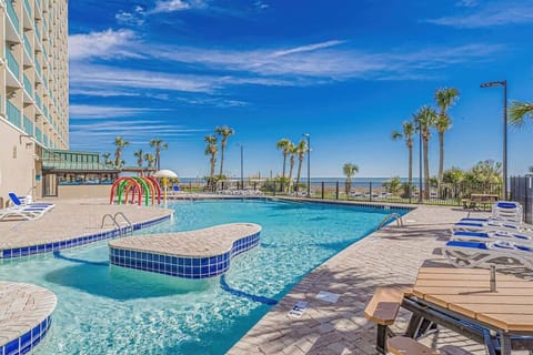 Beachfront pool