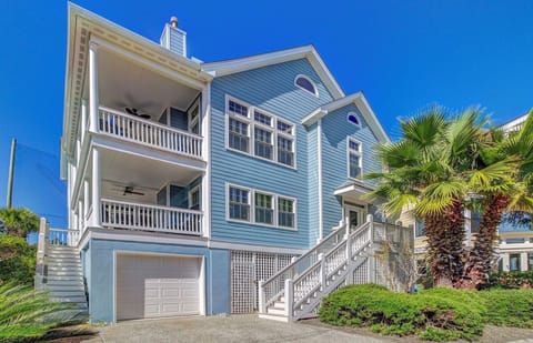 29 Ocean Point, Exterior