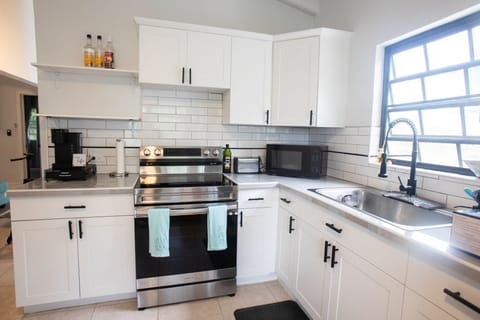 Fully Stackable Kitchen