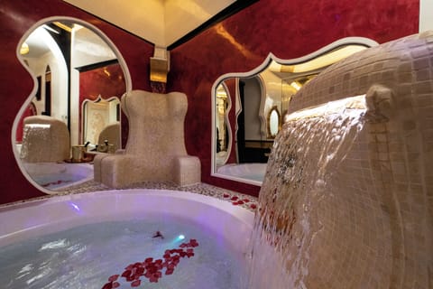 Presidential Studio Suite, 1 King Bed, Private Pool, City View | In-room safe, blackout drapes, soundproofing, iron/ironing board