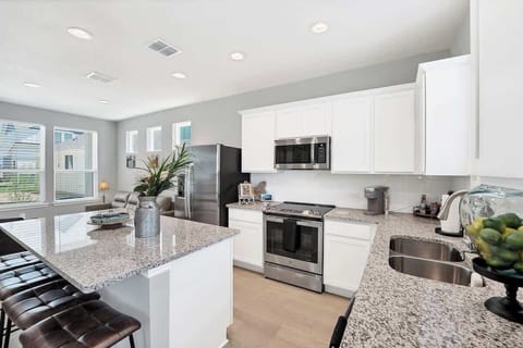 TONS of counter space for preparing your meals.