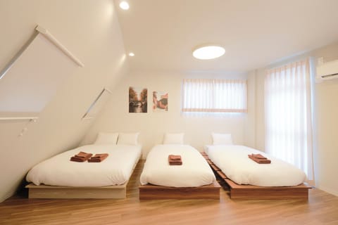 5-person Accomodation (2F: Entrance, 3F: Room), Non Smoking | 1 bedroom, iron/ironing board, free WiFi