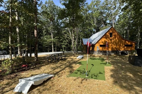 Welcome to your dream getaway at the Fawn & Cub Lodge cabins!