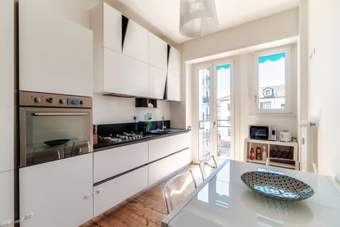 Condo, Balcony | Private kitchen | Full-size fridge, microwave, oven, stovetop