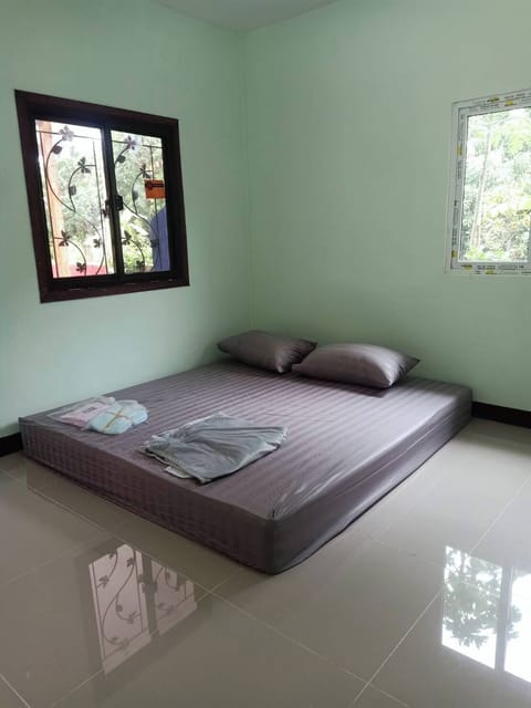 Family Room, Hill View, Beachfront | Free WiFi