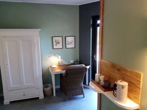 Individually decorated, individually furnished, desk, free WiFi