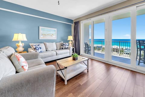 Laketown Wharf 903