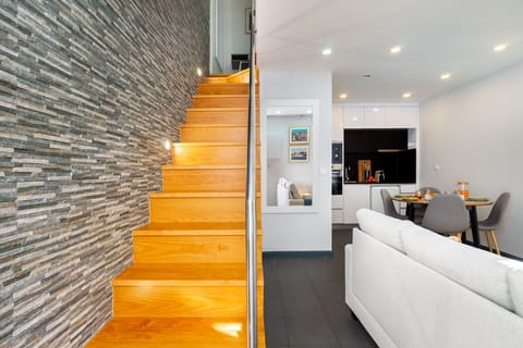 Apartment, 2 Bedrooms | Living area