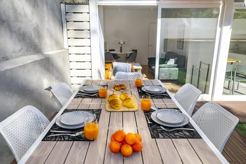 Apartment, 2 Bedrooms | Terrace/patio